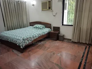 গুলশানের অনিক রিয়েল এস্টেটে সজ্জিত ৩-বেডরুমের অ্যাপার্টমেন্ট ভাড়ার জন্য