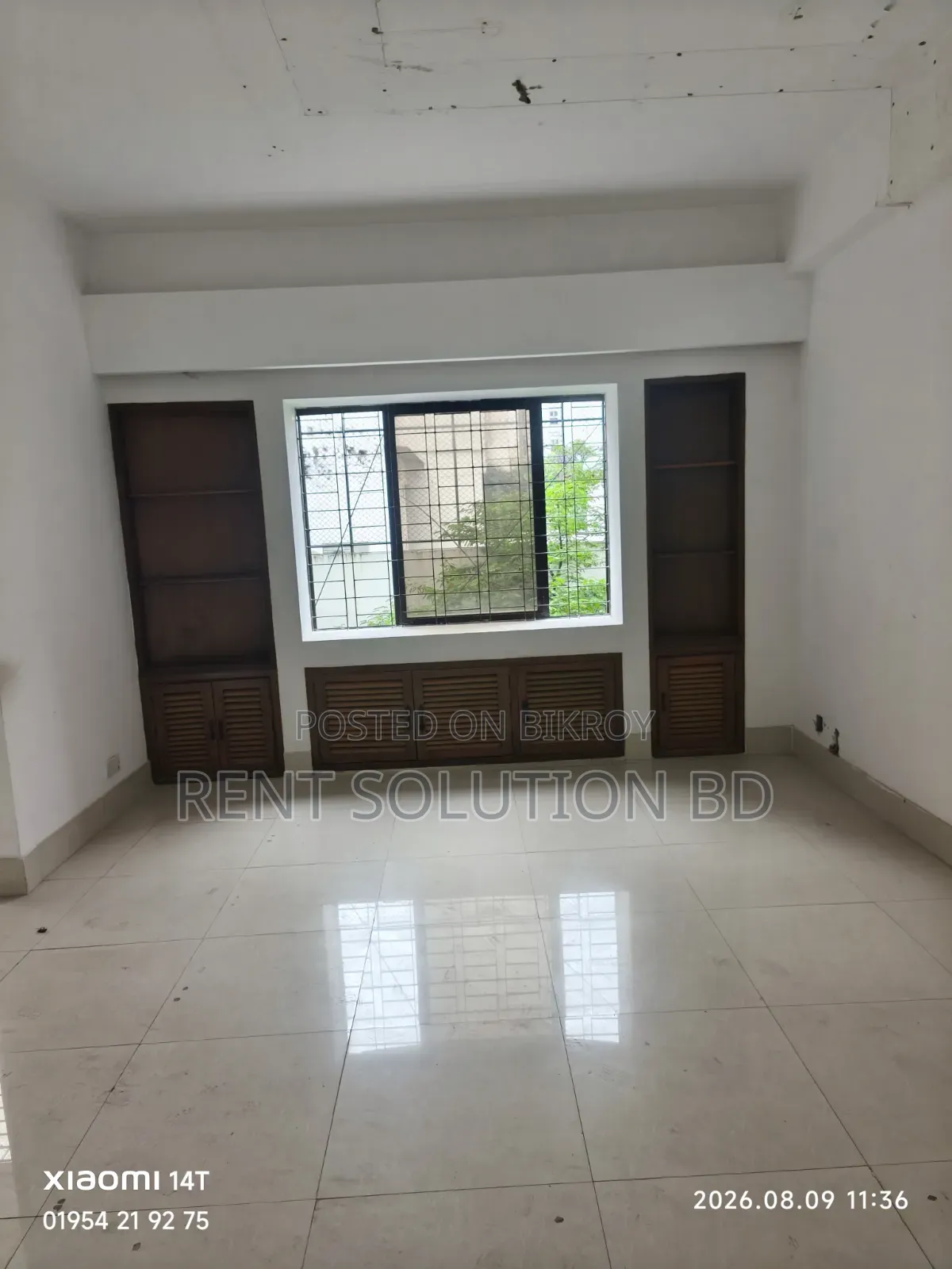 Semi Commercial Office Space