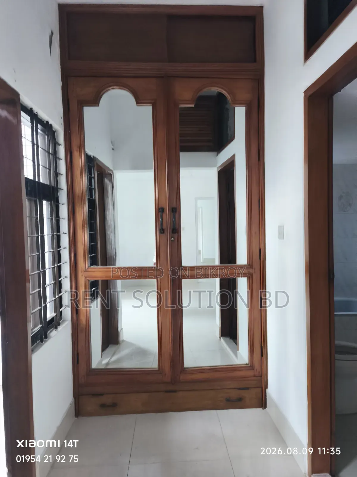 Semi Commercial Office Space