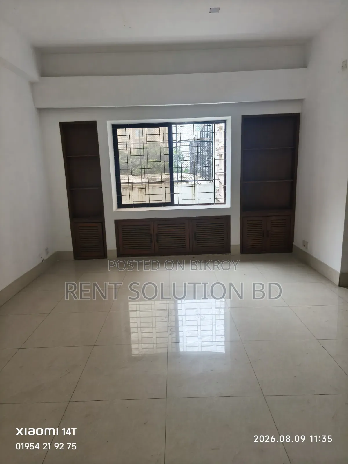 Semi Commercial Office Space