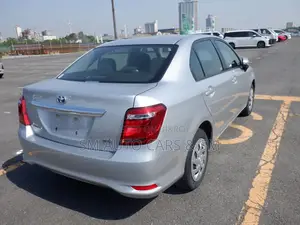 Toyota Axio 2021 Silver