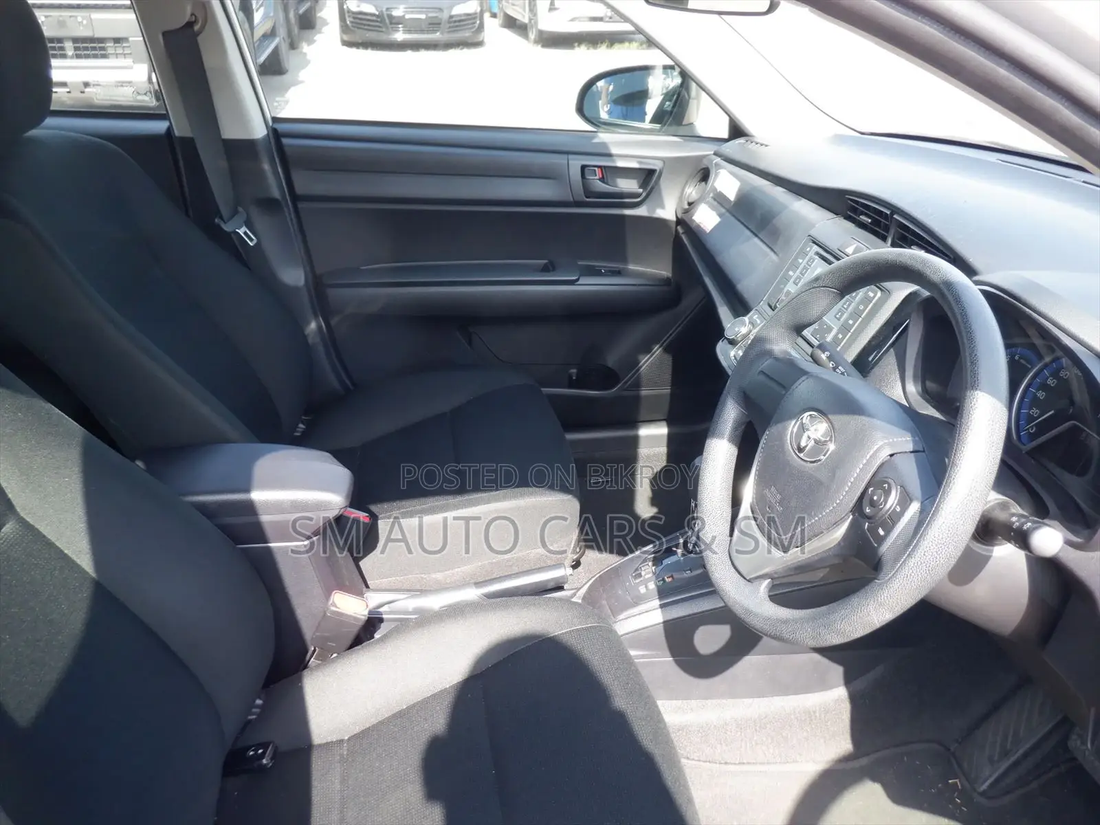 Toyota Axio 2021 Silver