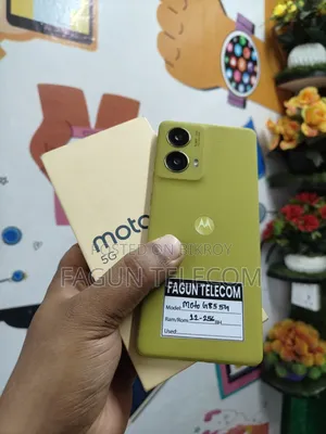 Motorola Moto G85 256 GB Green