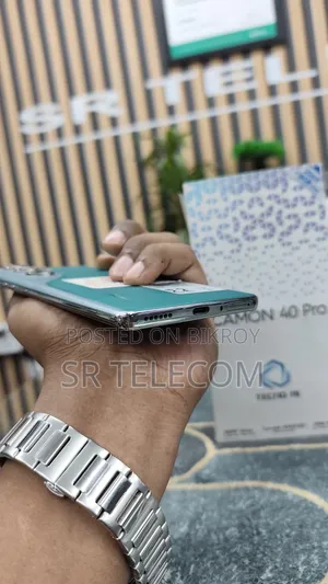 টেকনো ক্যামন ৪০ ২৫৬ জিবি ব্লু