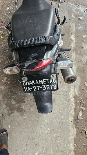 বাজাজ ডিসকভার ১১০ ২০১২ কালো