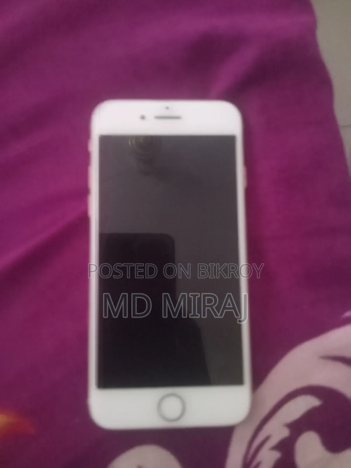 অ্যাপল আইফোন ৮ ৬৪ জিবি হোয়াইট
