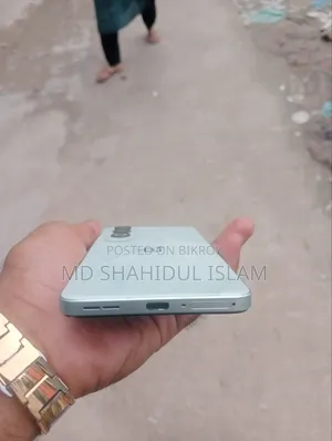 ওয়ানপ্লাস নর্ড সিই৪ ১২৮ জিবি