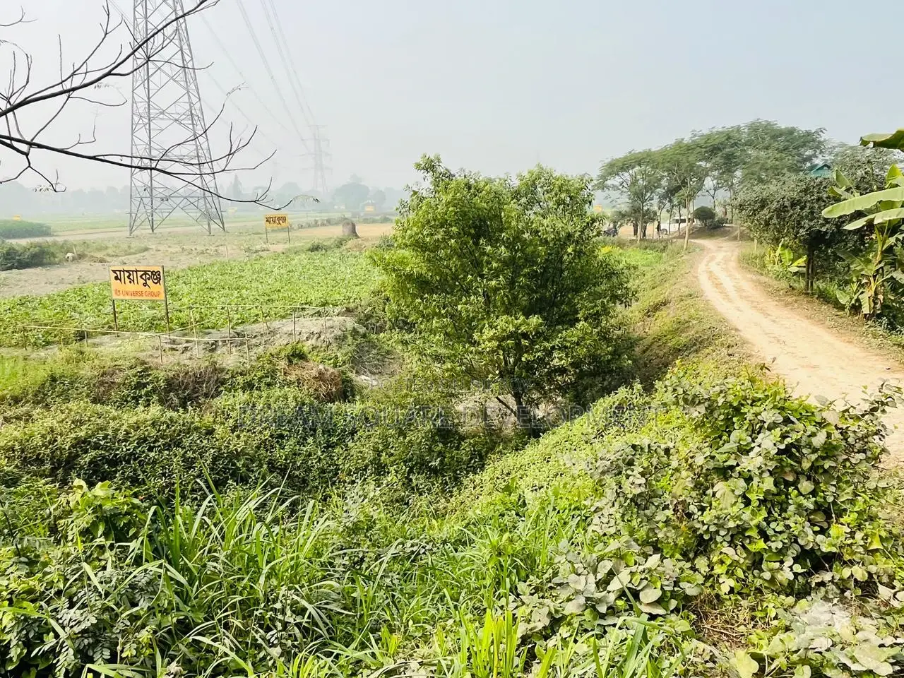 Mayakunja Model Town I Land in Dhaka Universe Group