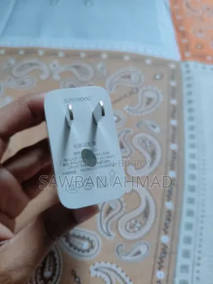 ৮০ ওয়াট চার্জার
