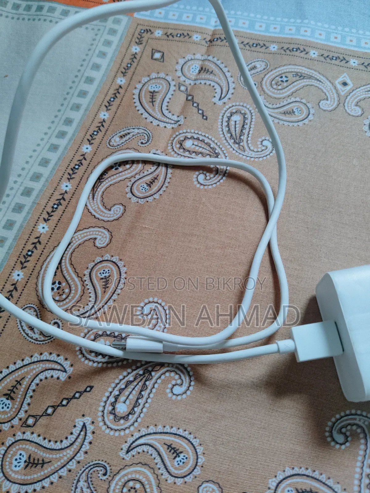 ৮০ ওয়াট চার্জার