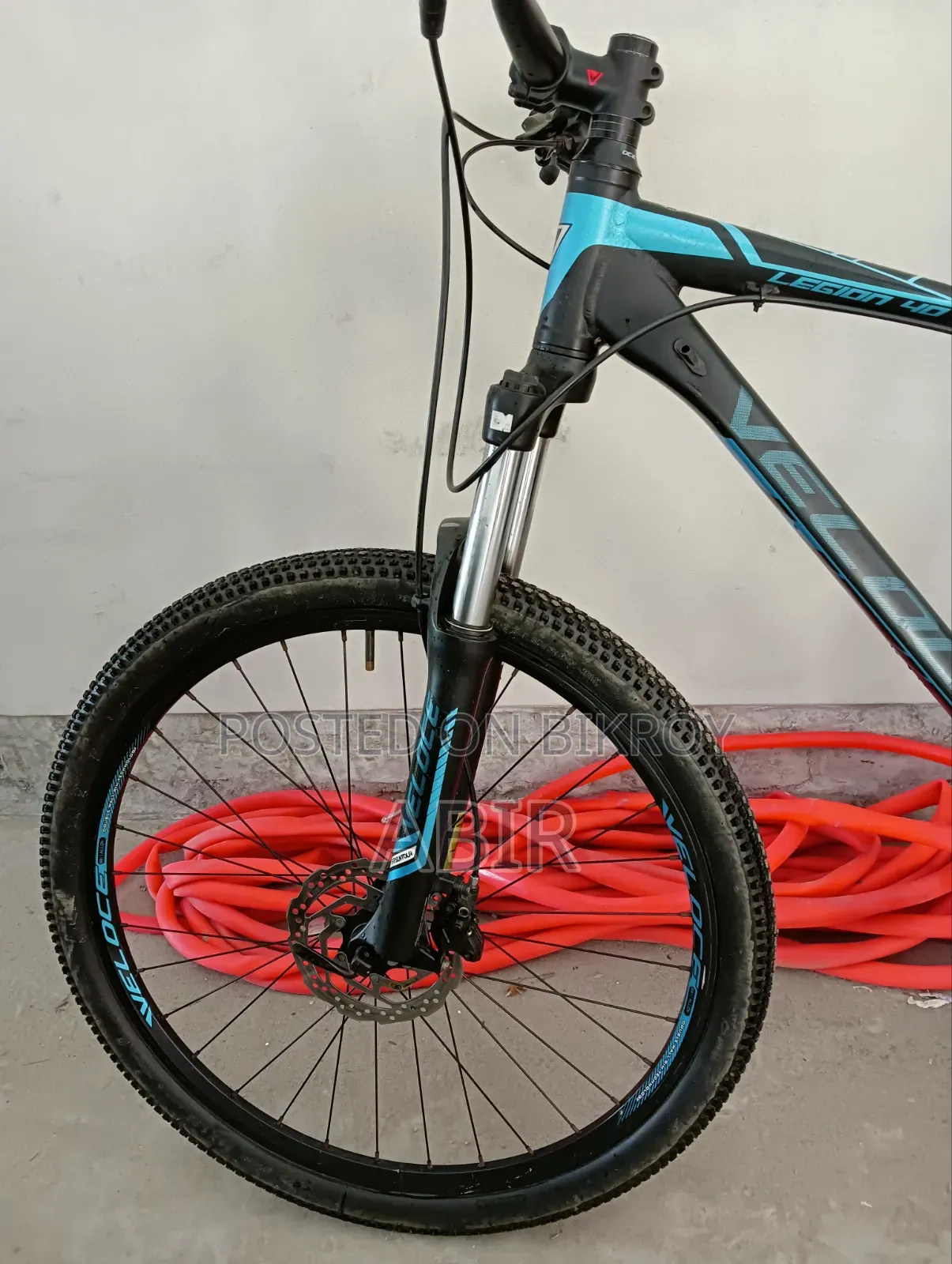 Veloce Legion 40 (Shimano Oil Brake)
