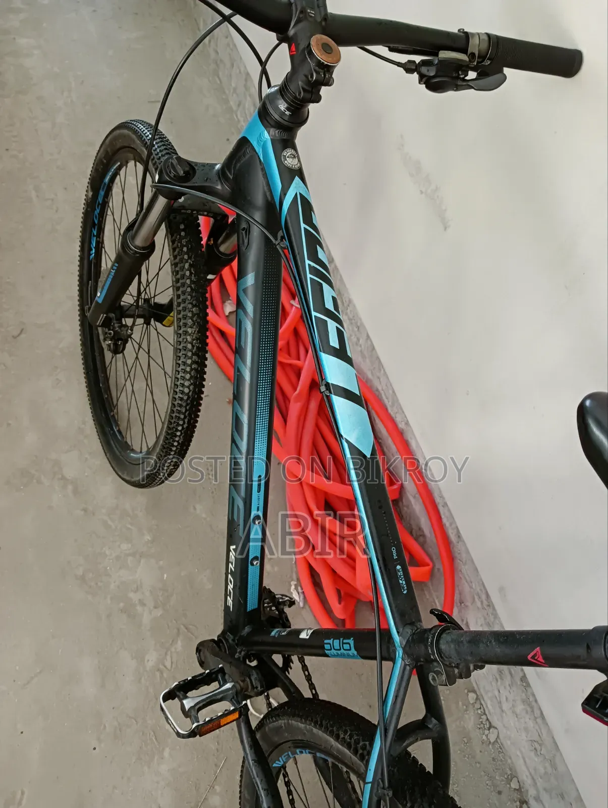 Veloce Legion 40 (Shimano Oil Brake)