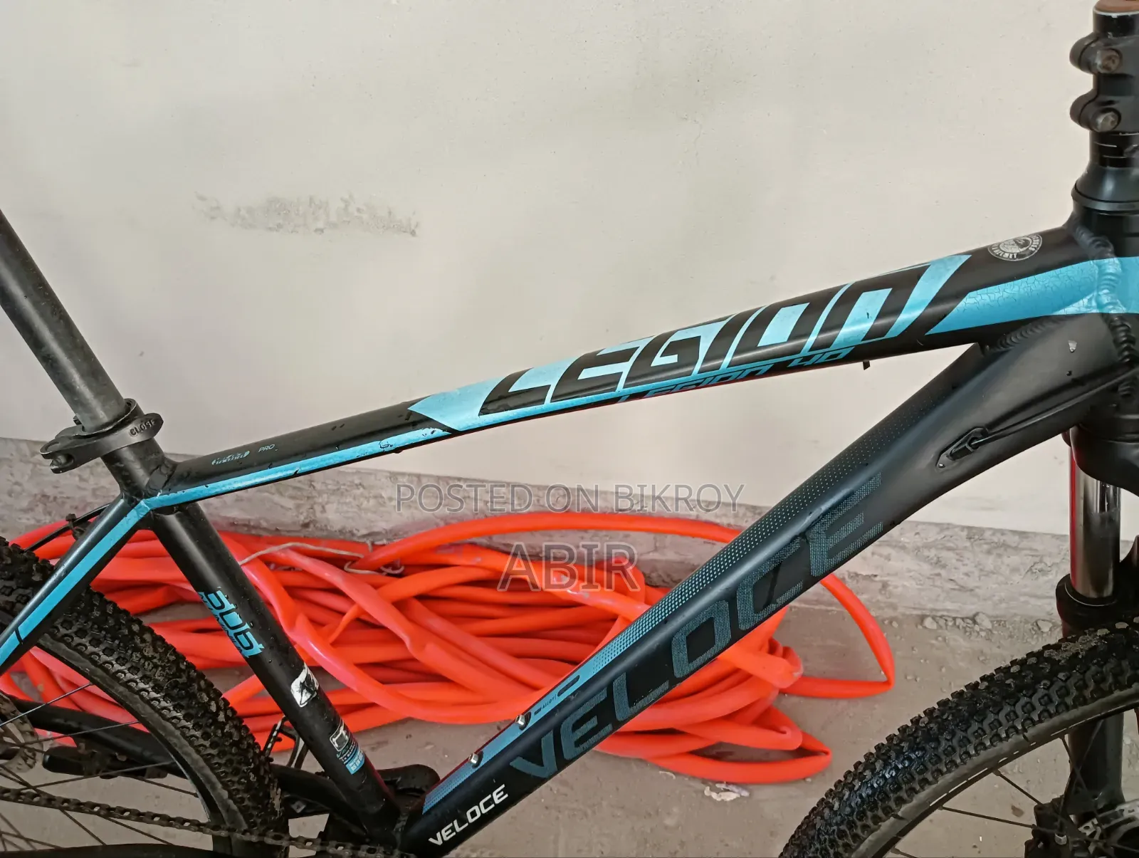 Veloce Legion 40 (Shimano Oil Brake)
