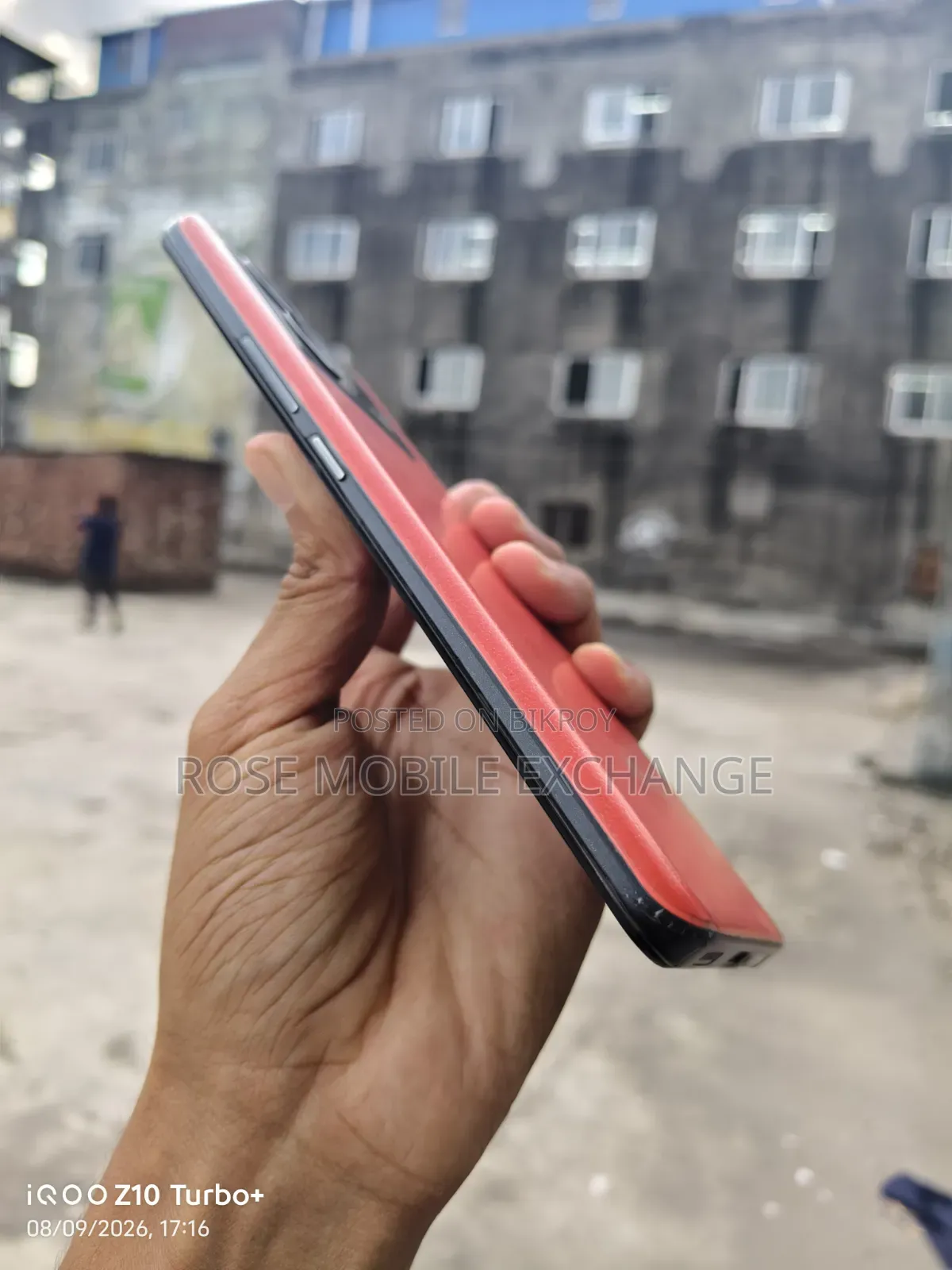 ভিভো আইকিউও নিও৮ ২৫৬ জিবি