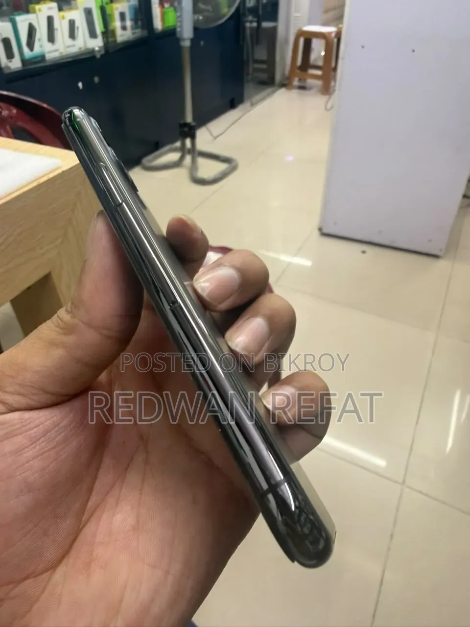 Apple iPhone 11 Pro 64 GB Gray