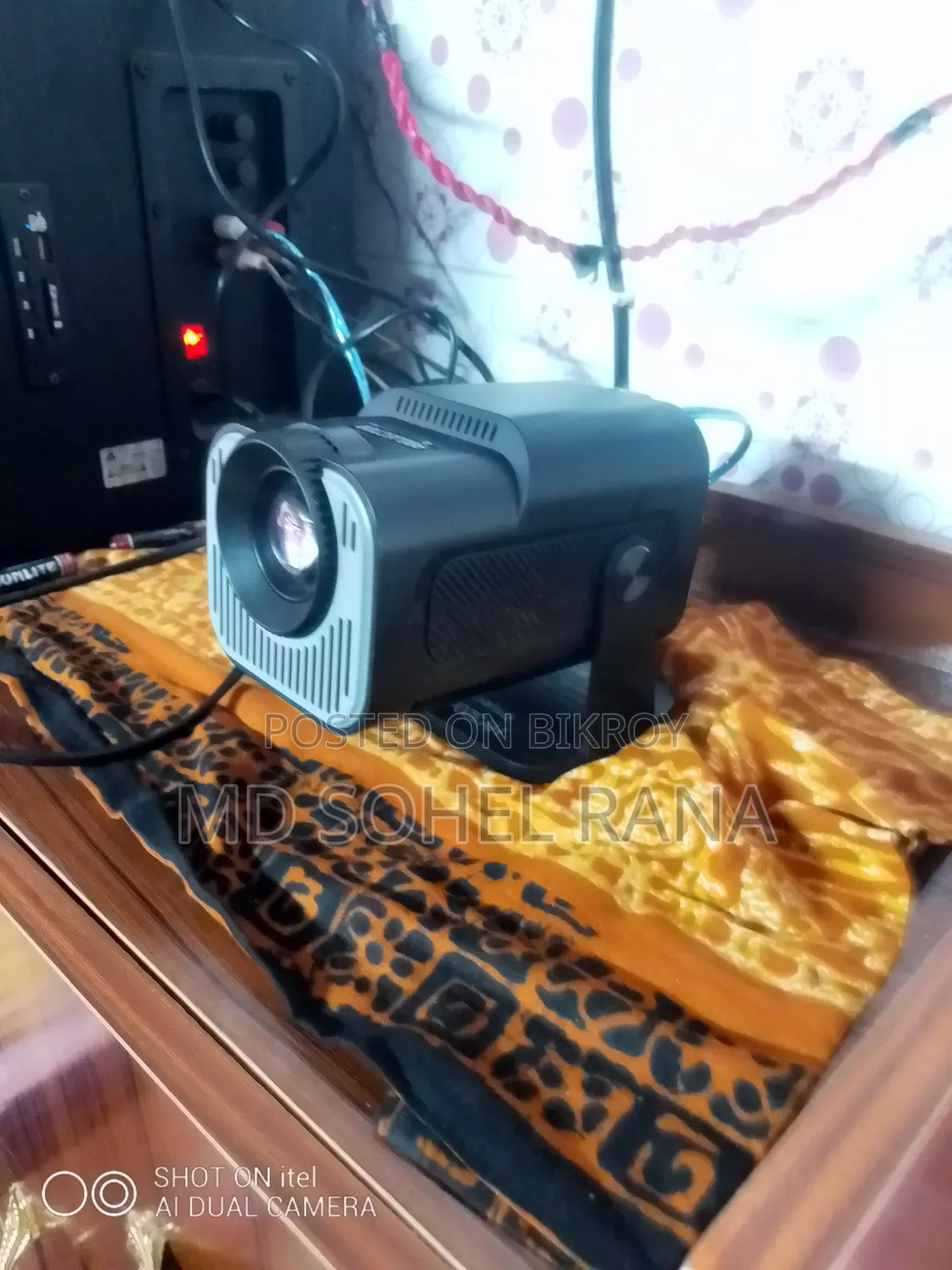 Hy 320 Android Projector