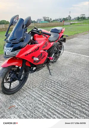 Suzuki Gixxer SF 2023 Red