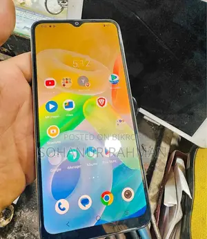 Vivo Y16 64 GB Gold