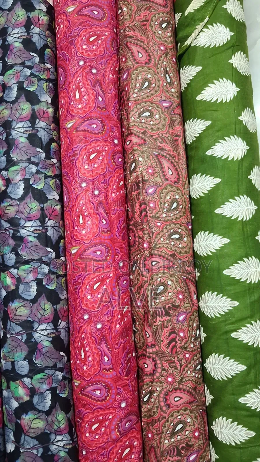 Printed 2 Yard Width Thaan Fabric