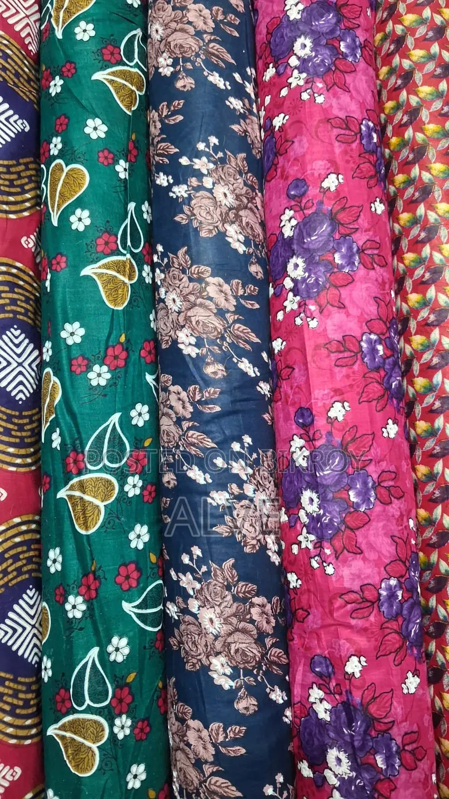 Printed 2 Yard Width Thaan Fabric