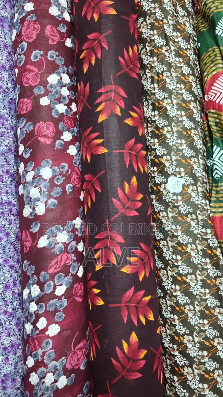 Printed 2 Yard Width Thaan Fabric