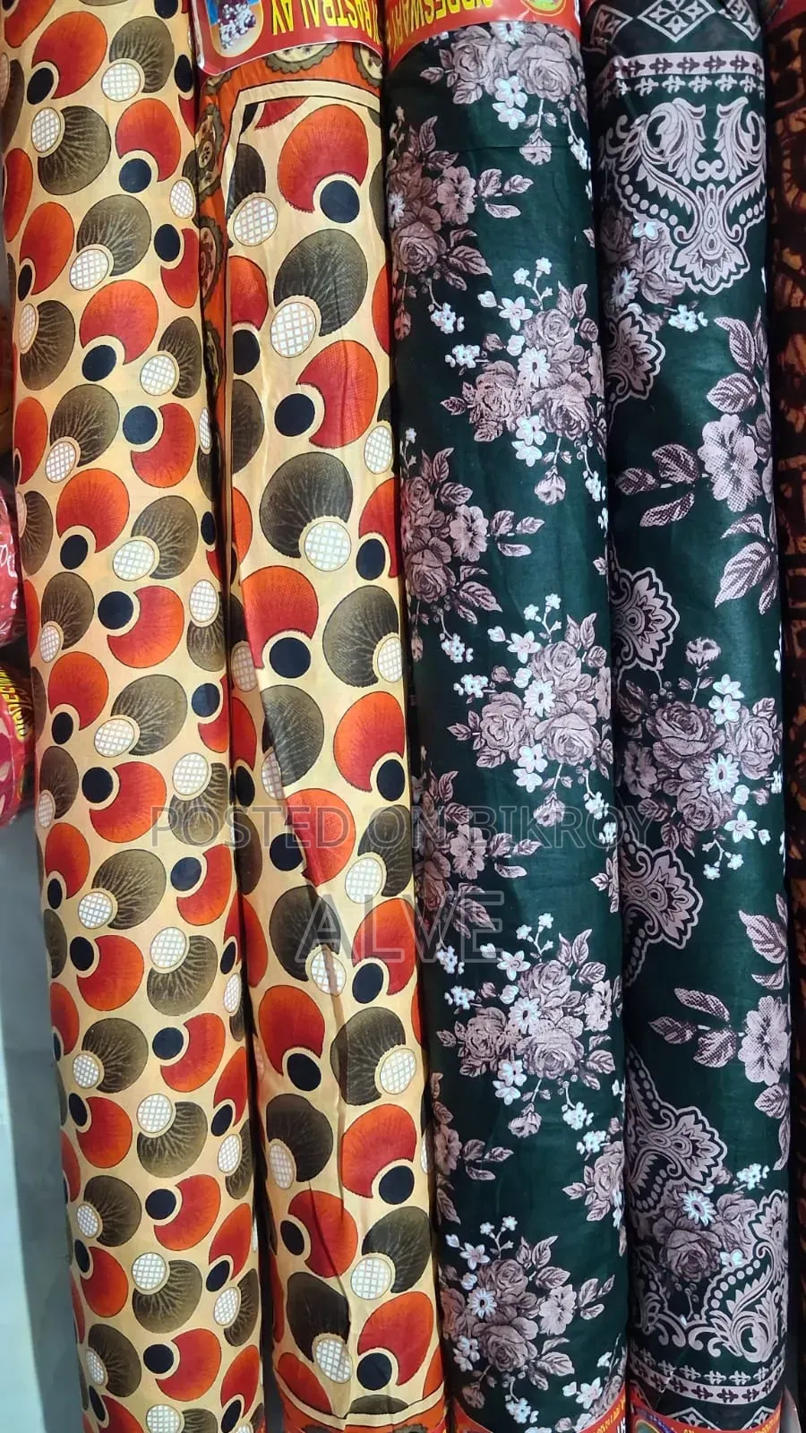 Printed 2 Yard Width Thaan Fabric