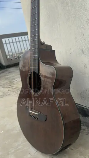 Deviser LK 12BK Guitar