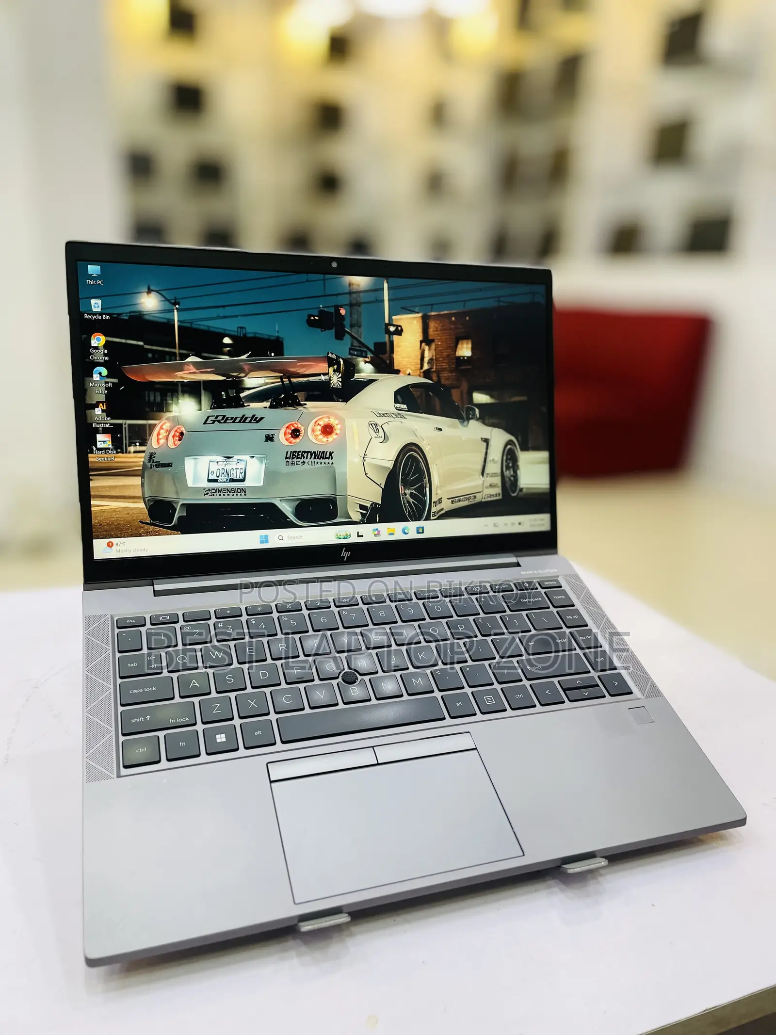 ল্যাপটপ HP ZBook Firefly G8 16GB Intel Core I7 SSD 512GB