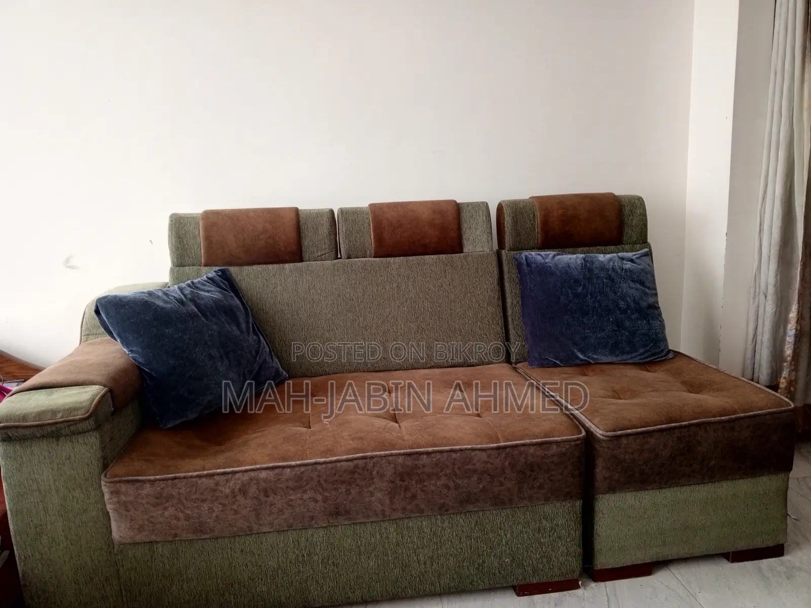 MODERN L-Shaped Sofa Set