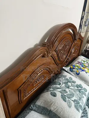সেগুন কাঠের খাট