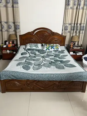 সেগুন কাঠের খাট