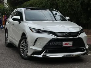 টয়োটা হ্যারিয়ার ২০২০ পার্ল