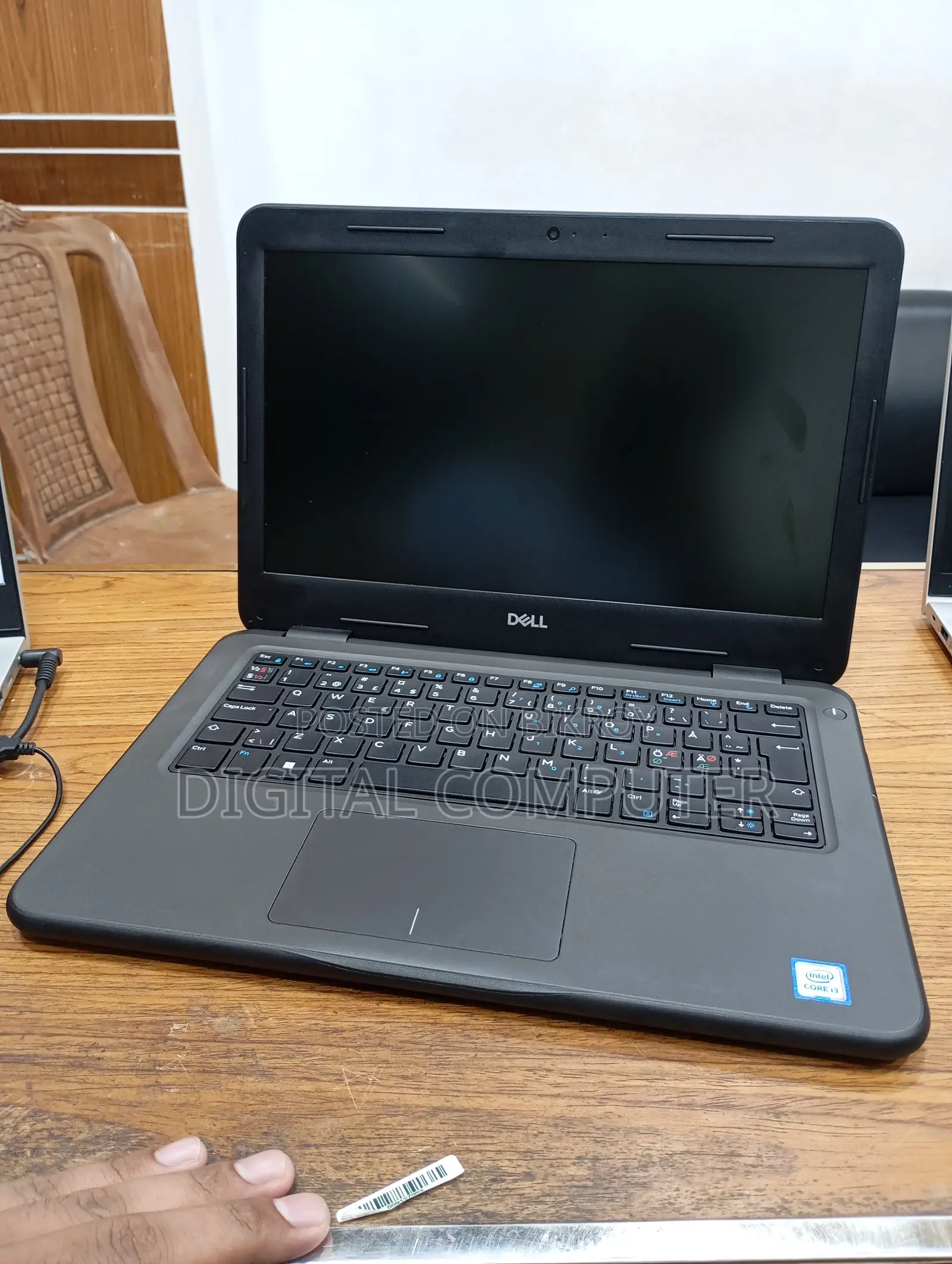 Laptop Dell Latitude 3310 8GB Intel Core I3 SSD 256GB
