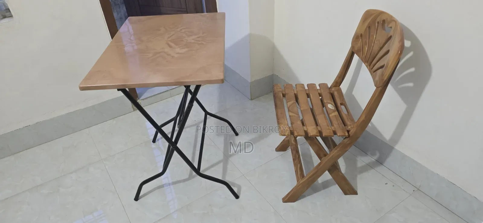 Reading Table Chair