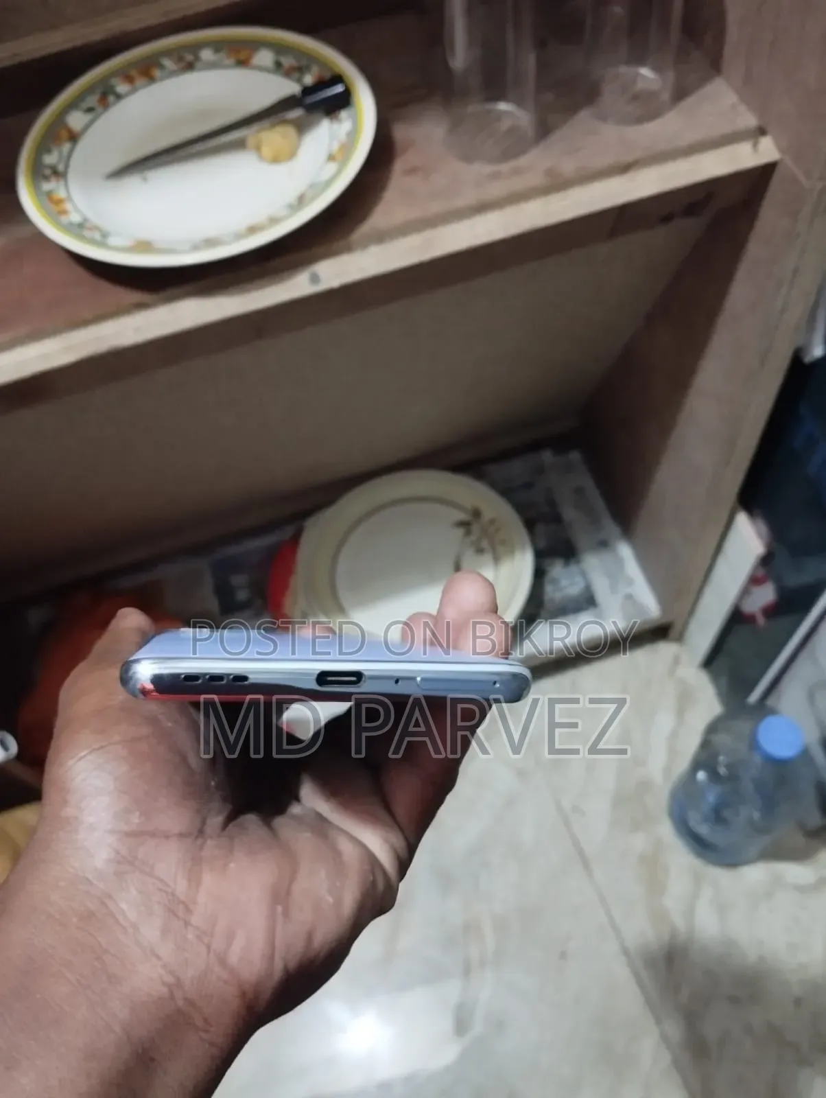অপো রেনো৬ প্রো ৫জি ২৫৬ জিবি সাদা