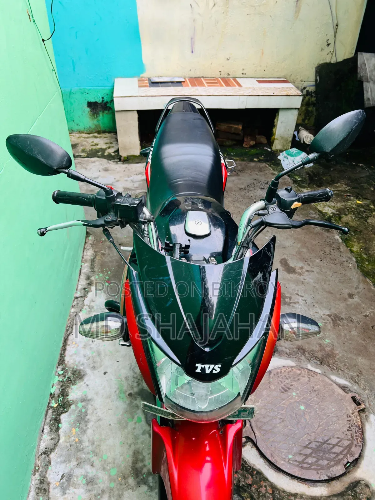 টিভিএস স্ট্রাইকার ১২৫ ২০১৮ ব্ল্যাক