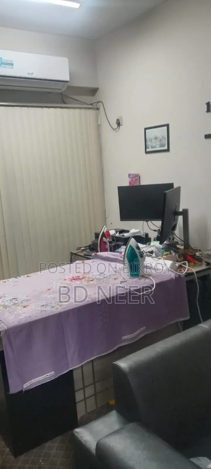 Office 1500 SqFt Unfurnished Rent in Banani
