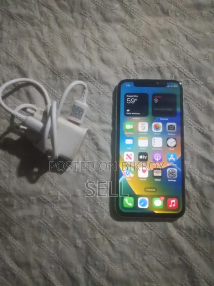 অ্যাপল আইফোন এক্স ৬৪ জিবি হোয়াইট