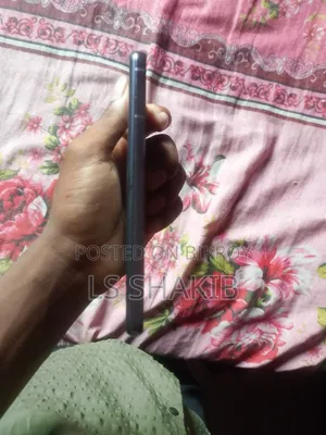 স্যামসাং গ্যালাক্সি এস২১ ৫জি ২৫৬ জিবি ব্ল্যাক
