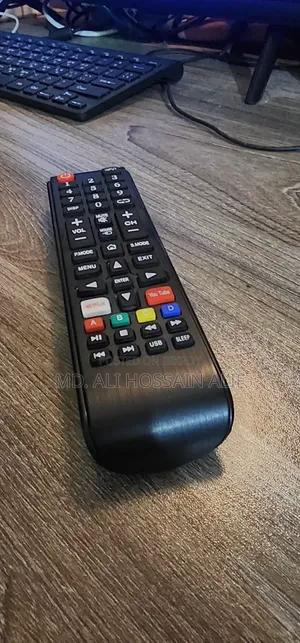 Borderless 24 Inch TV