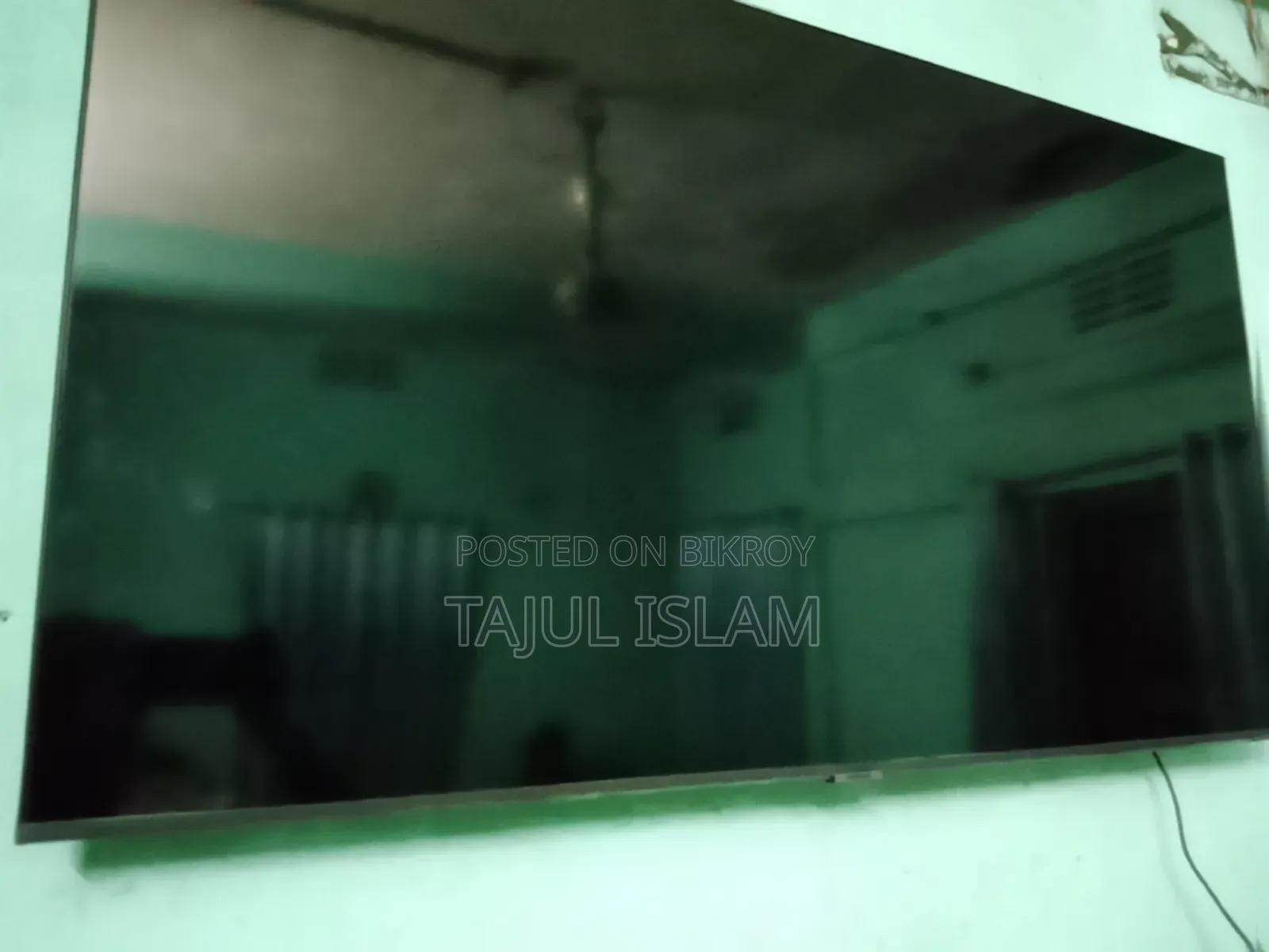 স্যামসাং এইউ৭৫০০ ৫০ ইঞ্চি কিউ এলইডি টিভি ##