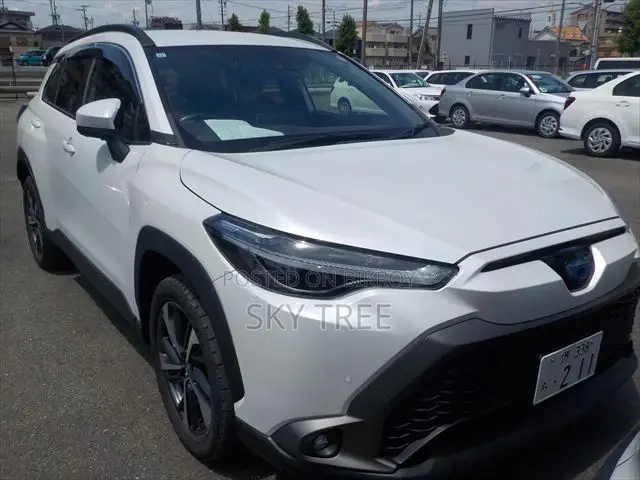 Toyota Corolla Cross 2021 Pearl