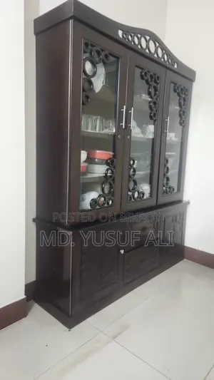 Wall Showcase (3 Doors) Two Part
