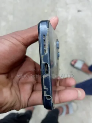 Infinix Hot 50i 128 GB Black