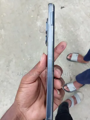 Infinix Hot 50i 128 GB Black