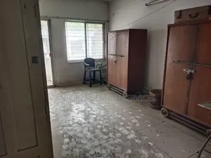 গুলশান অনিক রিয়েল এস্টেটে ৩ বেডরুমের অ্যাপার্টমেন্ট বিক্রয়ের জন্য