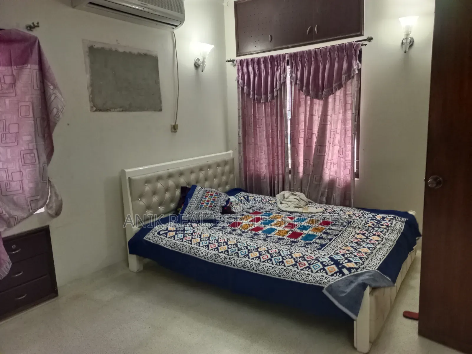 Furnished 3 Bedroom Apartment in Anik Real Estate, Gulshan for Rent