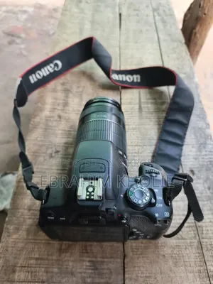 Canon 700D
