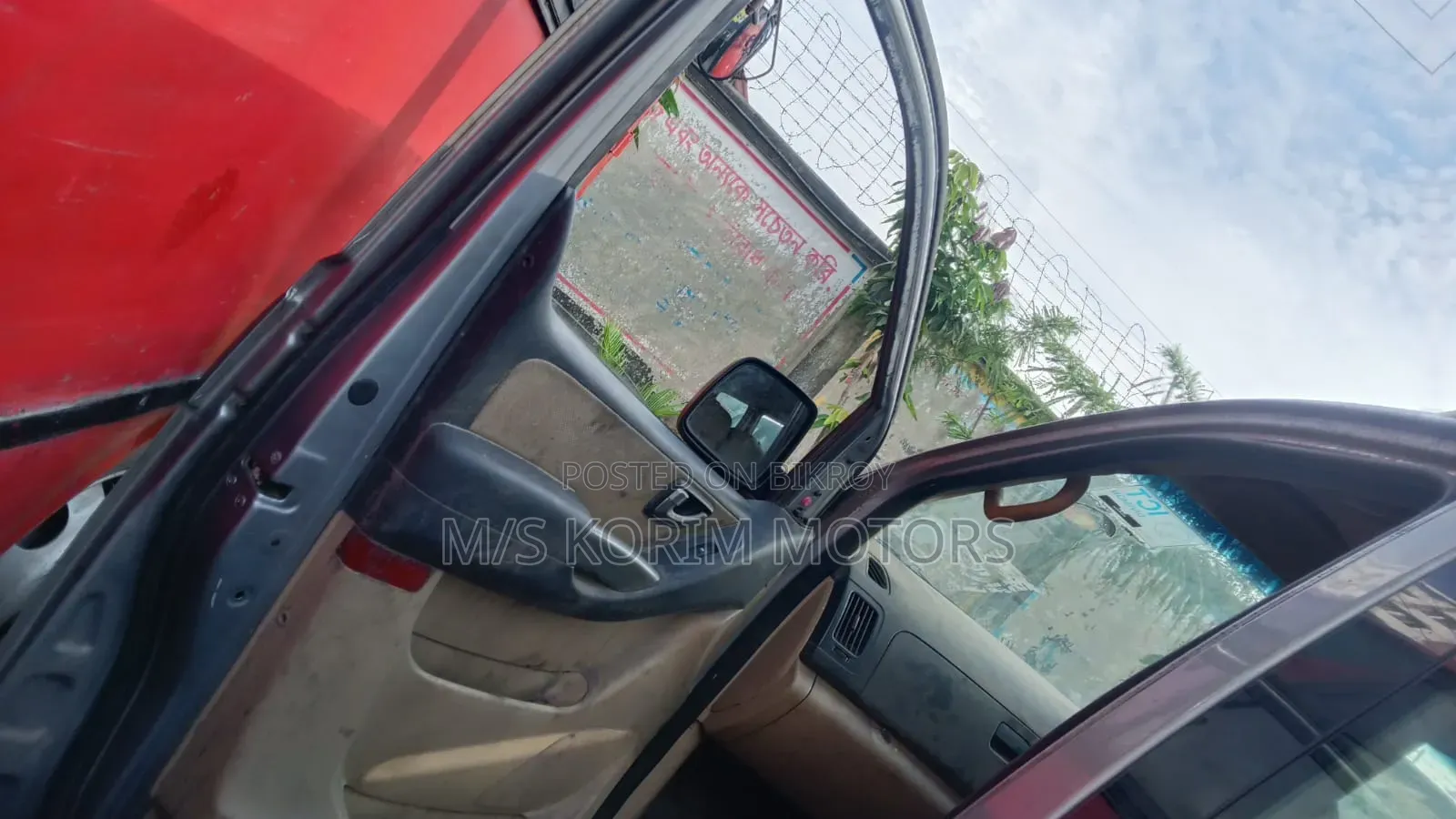Hyundai H1 2012 Silver