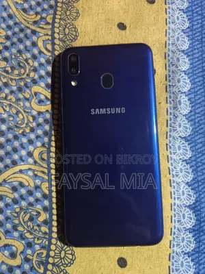 Samsung Galaxy M20 32 GB Blue